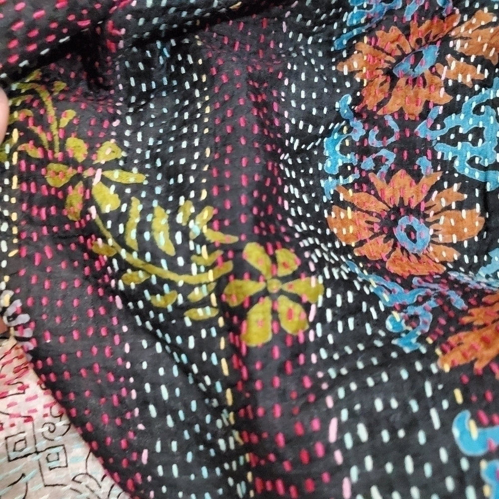 Colorful Beautiful Scarf - Picture 4 of 13